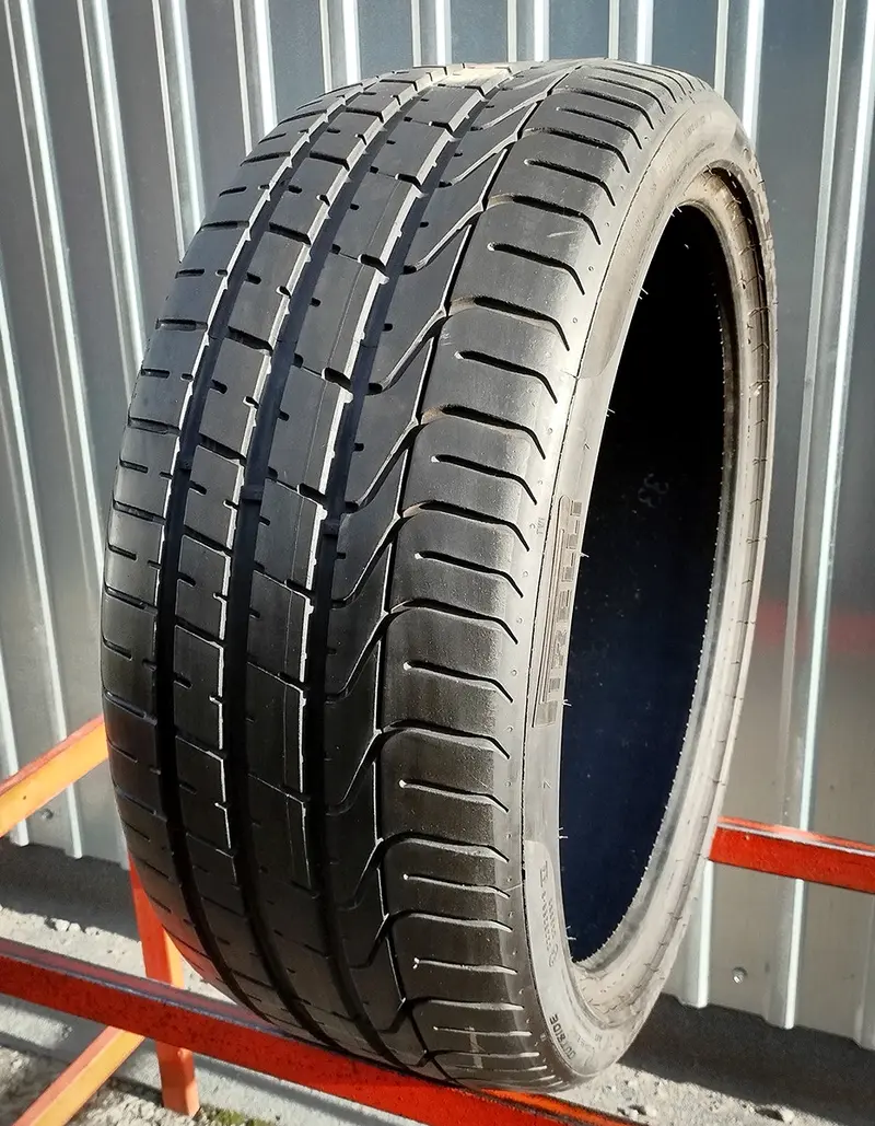 Б/у шина 255/35 R20 Pirelli P Zero