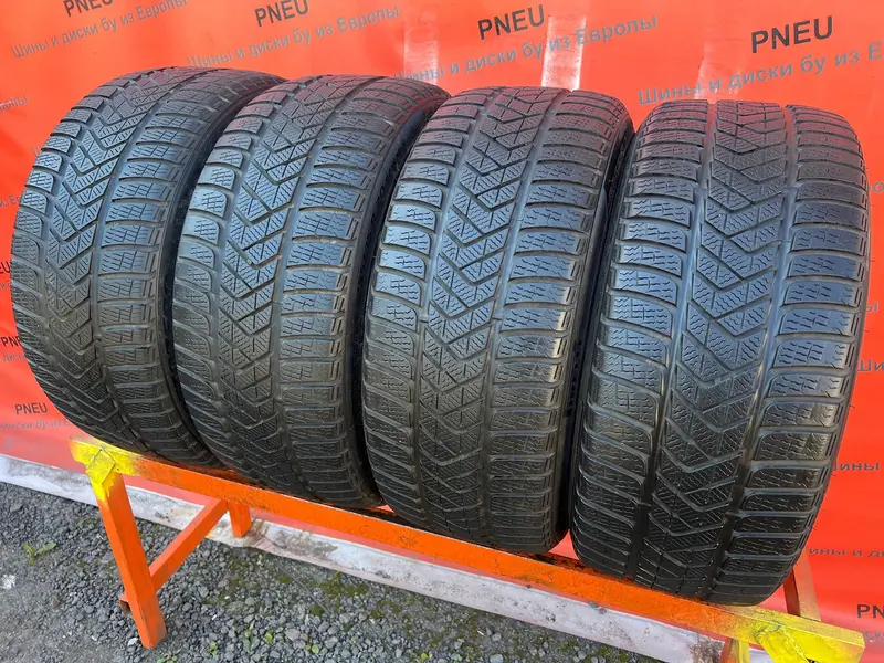 Комплект б/у шин 255/35 R20 Pirelli Winter Sottozero 3