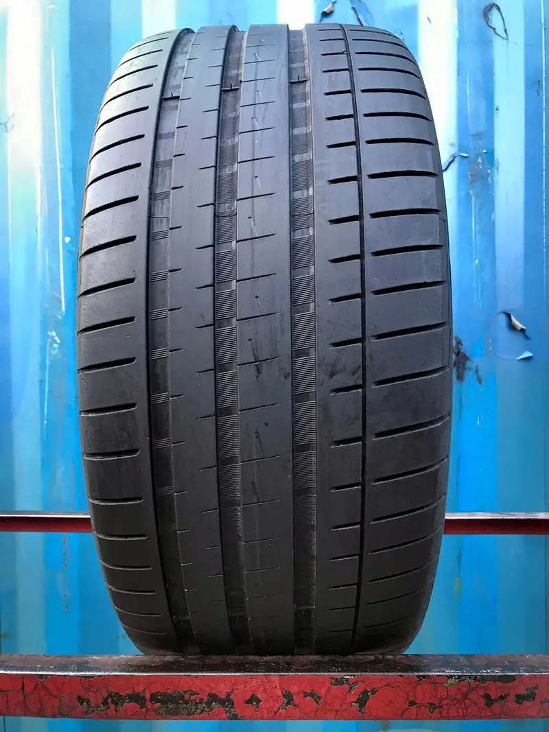 Б/у шина 255/35 R20 Vredestein Ultrac Vorti