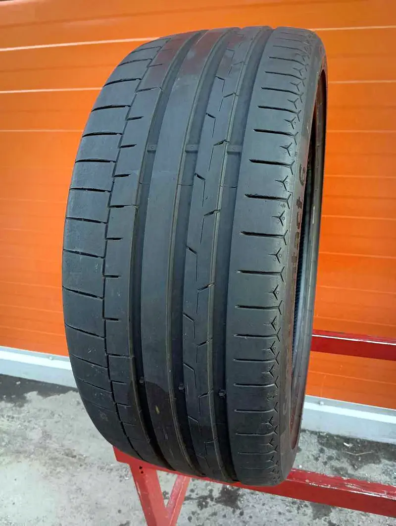 Б/у шина 255/35 R21 Continental SportContact 6