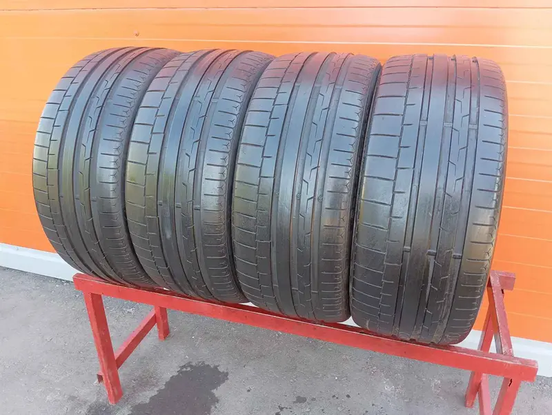 Комплект б/у шин 255/35 R21 Continental SportContact 6