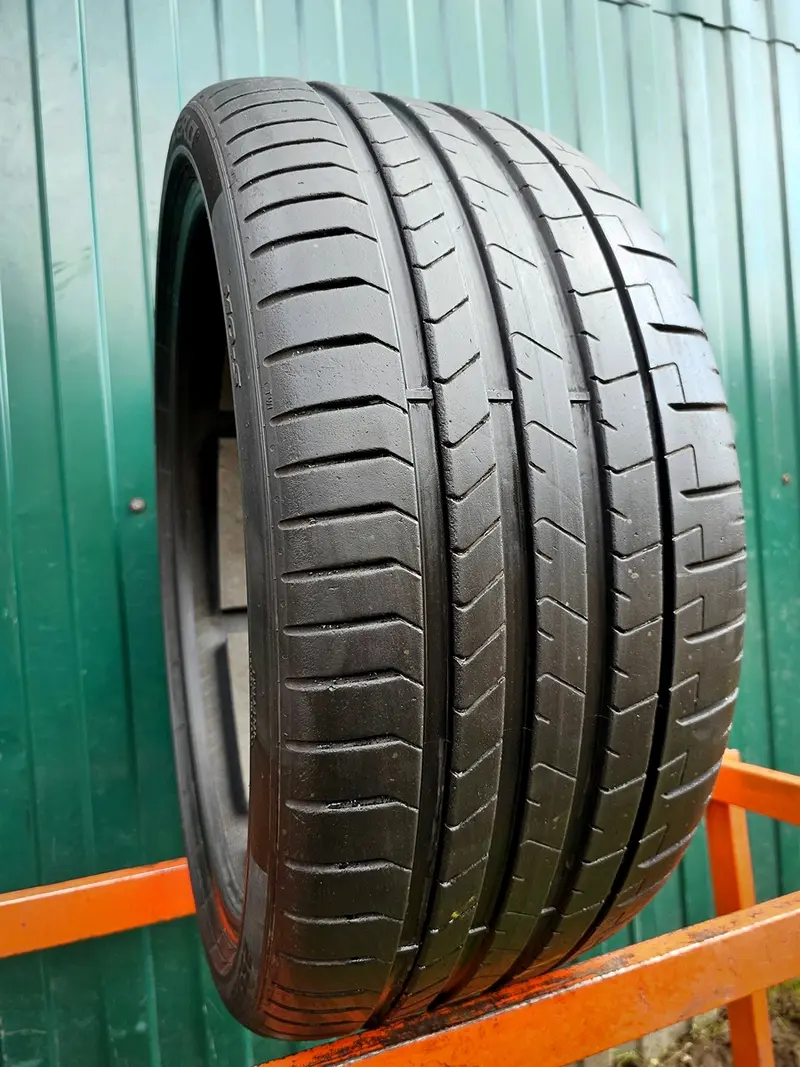 Б/у шина 255/35 R21 Pirelli P Zero PZ4 MO