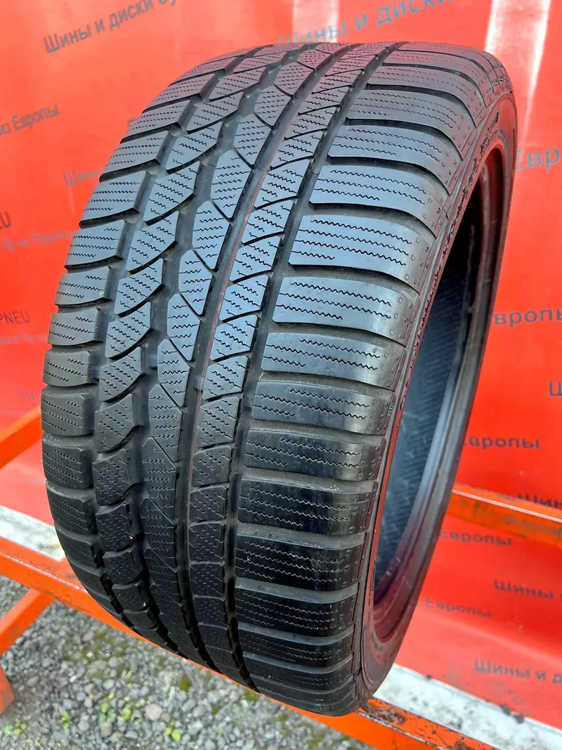 Б/у шина 255/40 R17 Continental ContiWinterContact TS 790V