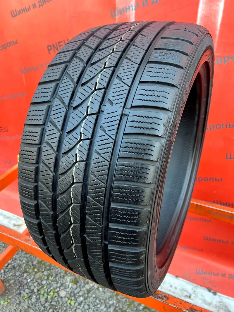 Б/у шина 255/40 R17 Falken Eurowinter HS-439