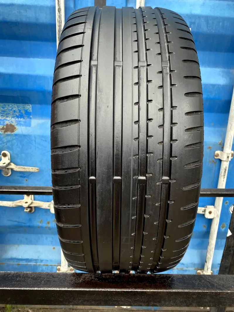 Б/у шина 255/40 R18 Continental ContiSportContact 2