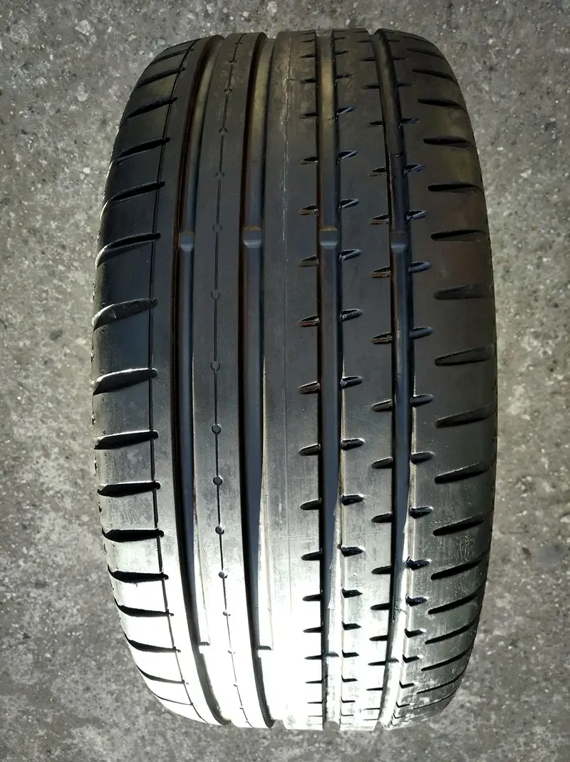 Б/у шина 255/40 R18 Continental ContiSportContact 2