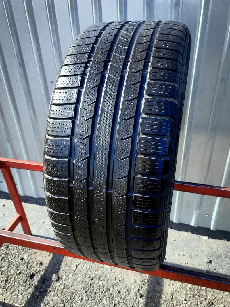 Б/у шина 255/40 R18 Continental ContiWinterContact TS 810 Sport