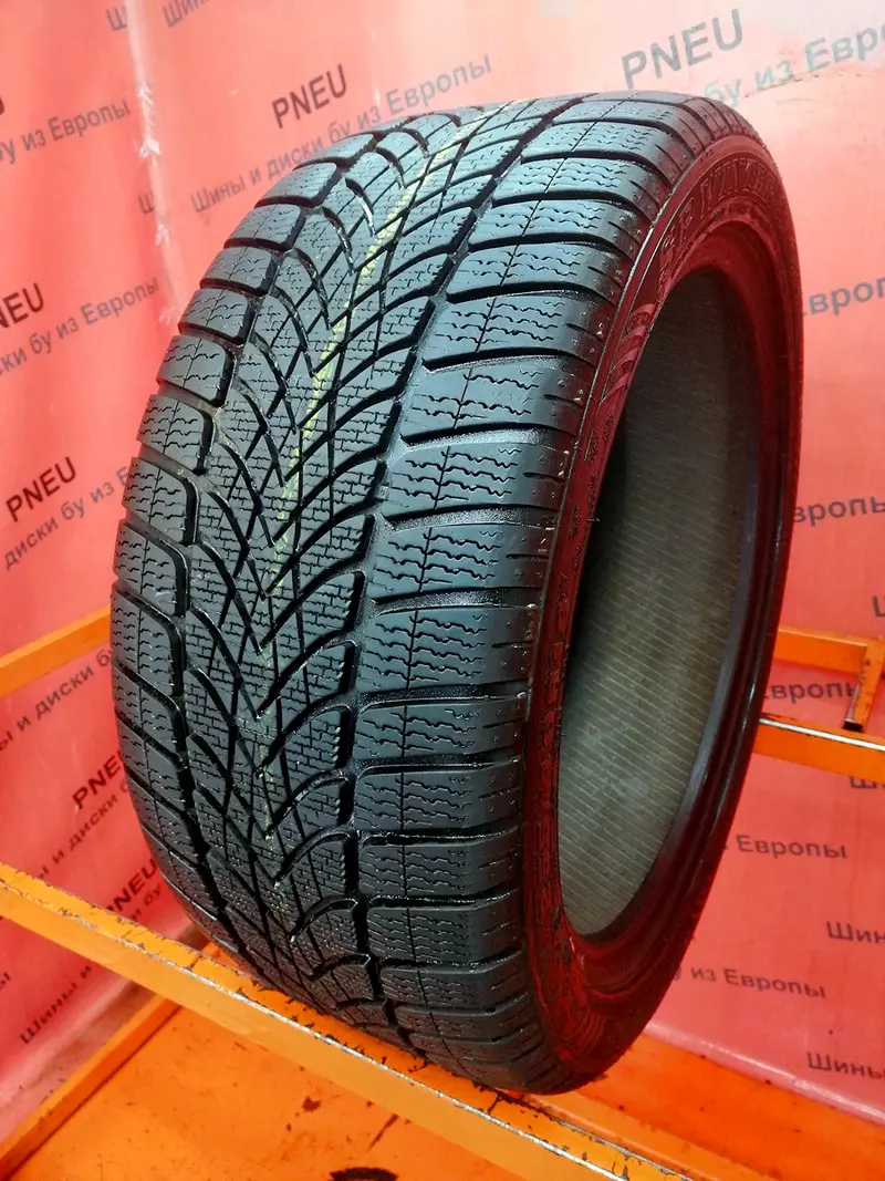 Б/у шина 255/40 R18 Dunlop SP Winter Sport 4D