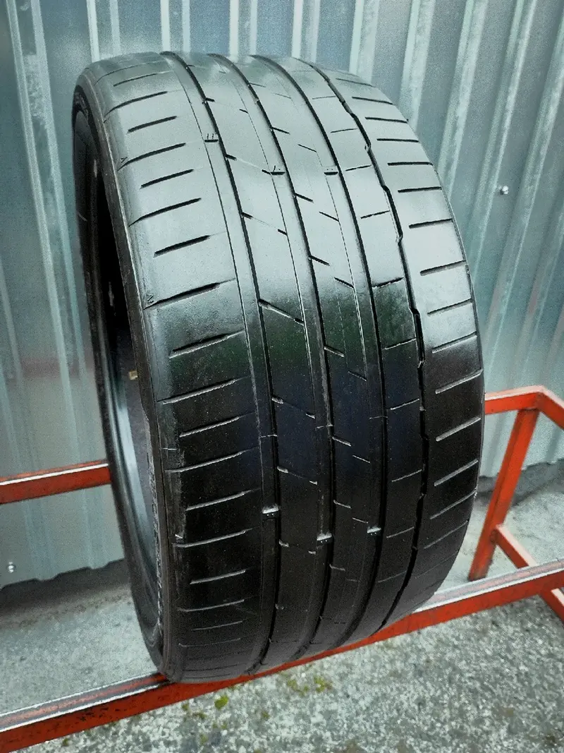 Б/у шина 255/40 R18 Hankook Ventus S1 Evo3 K127 RunFlat
