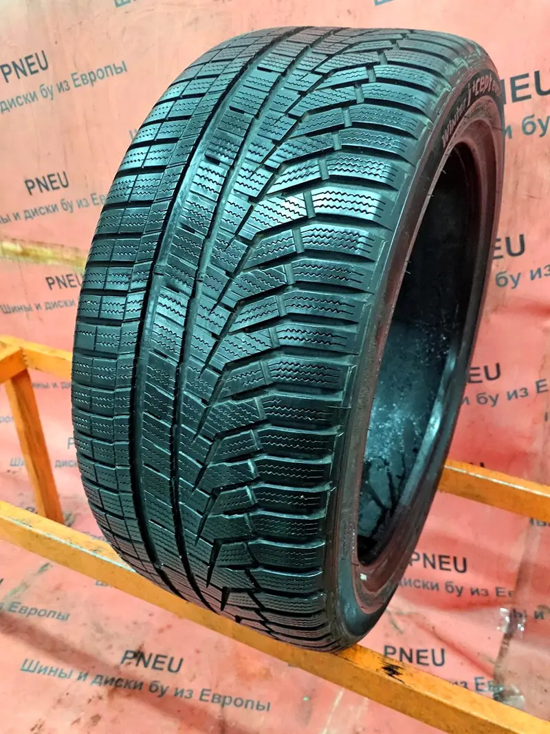 Б/у шина 255/40 R18 Hankook Winter I Cept Evo2 W320