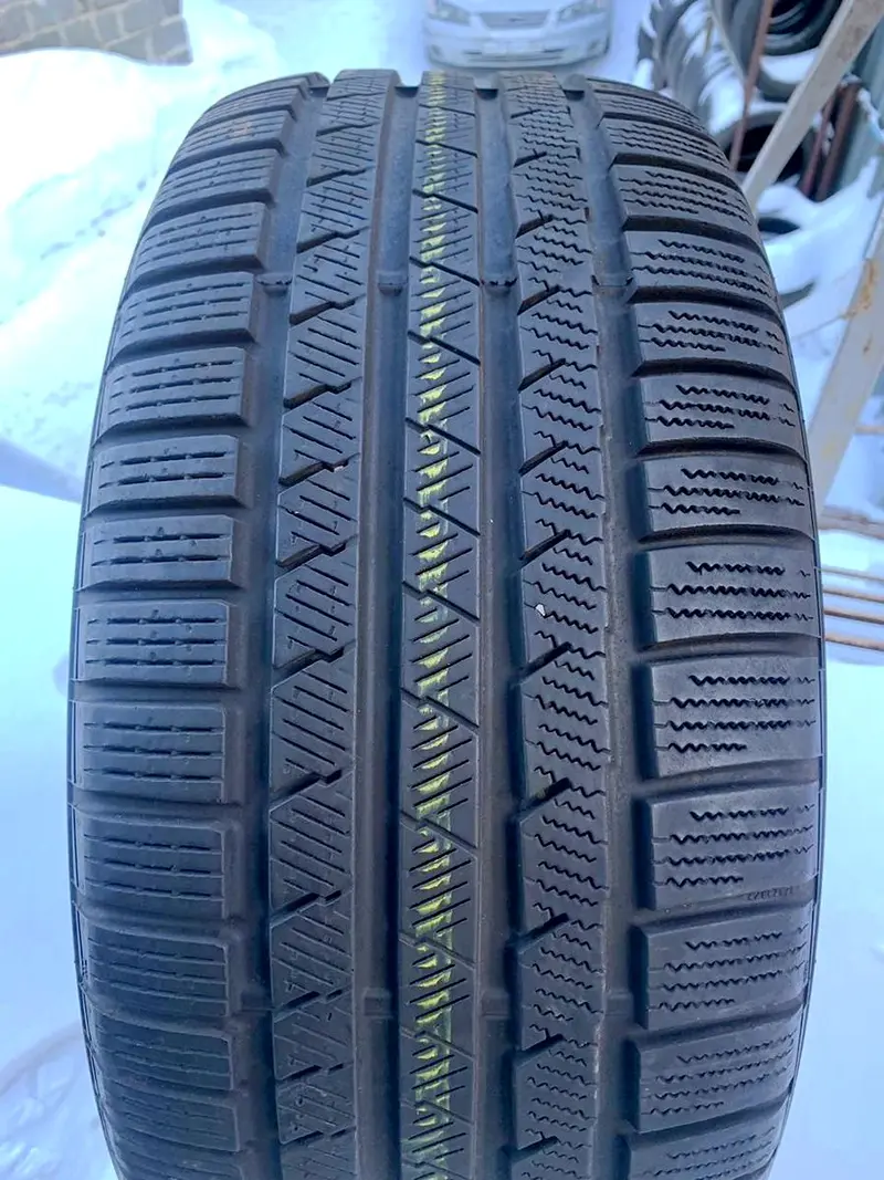 Б/у шина 255/40 R19 Continental ContiWinterContact TS 810 Sport