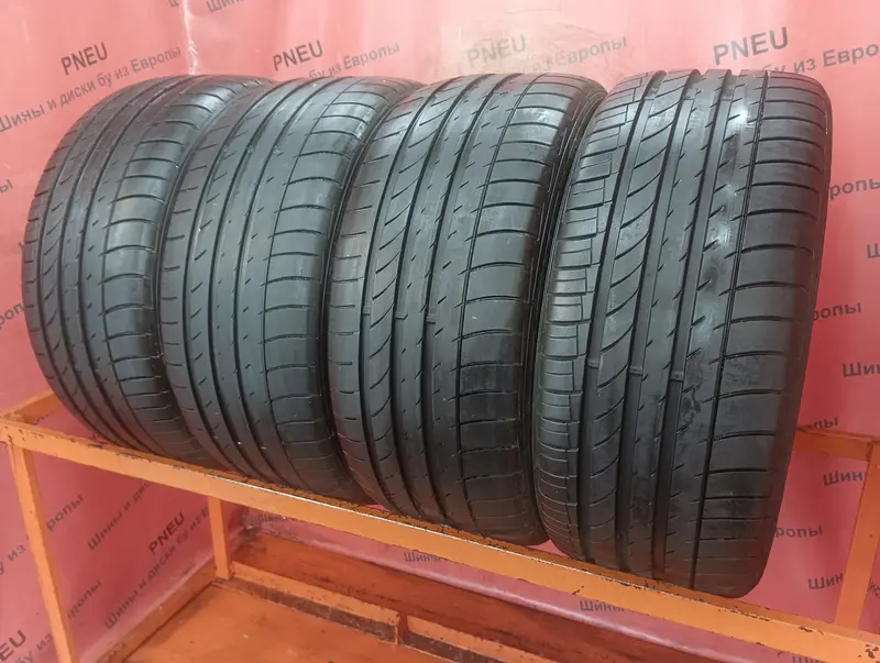 Комплект б/у шин 255/40 R19 Dunlop SP Quattromaxx