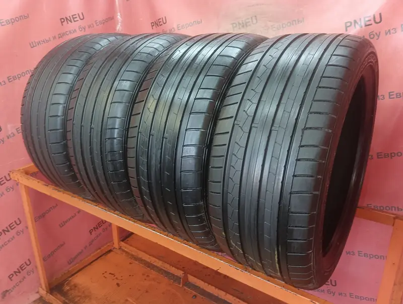 Комплект б/у шин 255/40 R19 Dunlop SP Sport Maxx GT