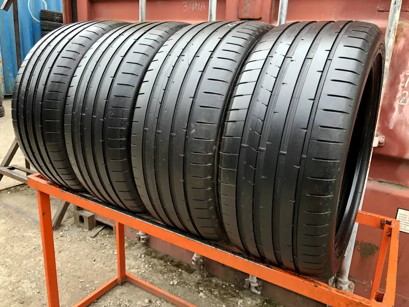 Комплект б/у шин 255/40 R19 Dunlop SP Sport Maxx RT 2