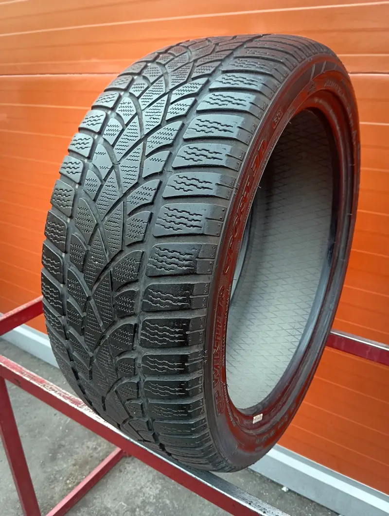 Б/у шина 255/40 R19 Dunlop SP Winter Sport 3D