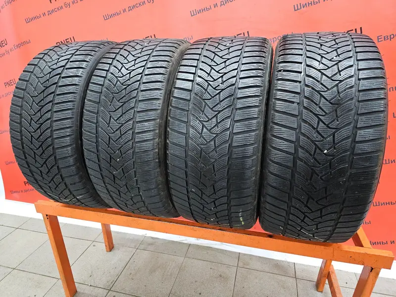 Комплект б/у шин 255/40 R19 Dunlop Winter Sport 5