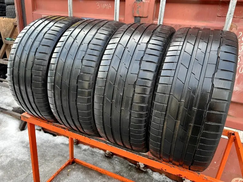 Комплект б/у шин 255/40 R19 Hankook Ventus S1 Evo3 K127