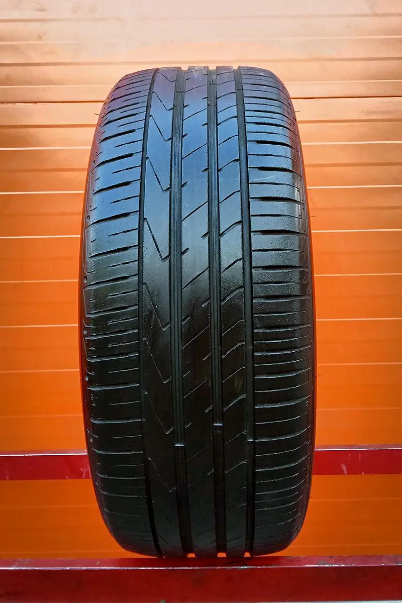 Б/у шина 255/40 R19 Hankook Ventus S1evo 2 SUV K117