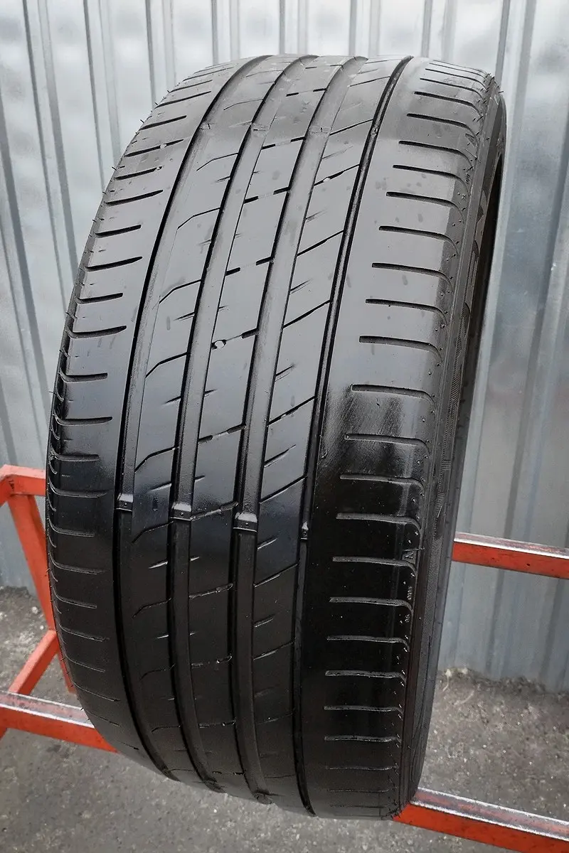 Б/у шина 255/40 R19 Nexen Nfera SU1, фото 1