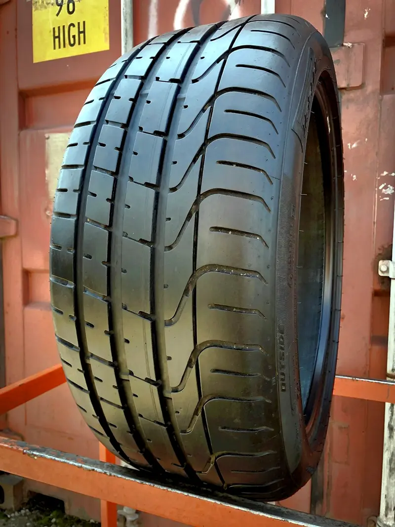 Б/у шина 255/40 R19 Pirelli P Zero
