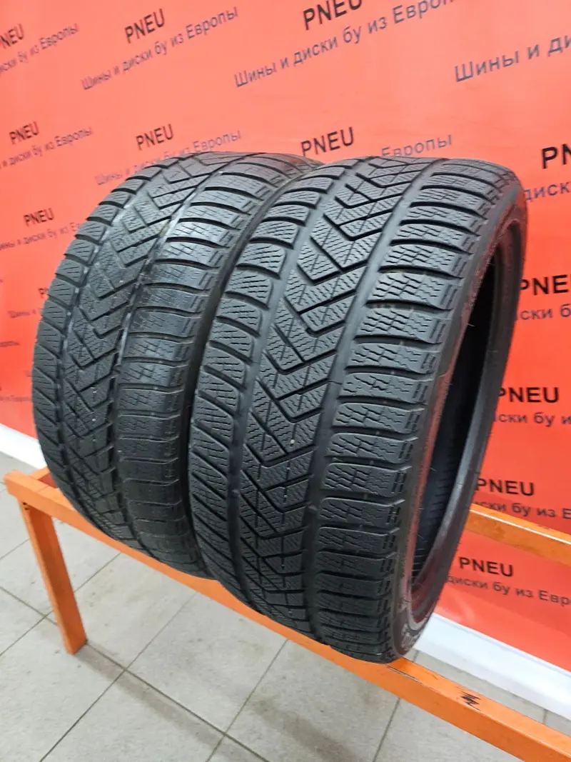 Пара б/у шин 255/40 R19 Pirelli Winter Sottozero 3