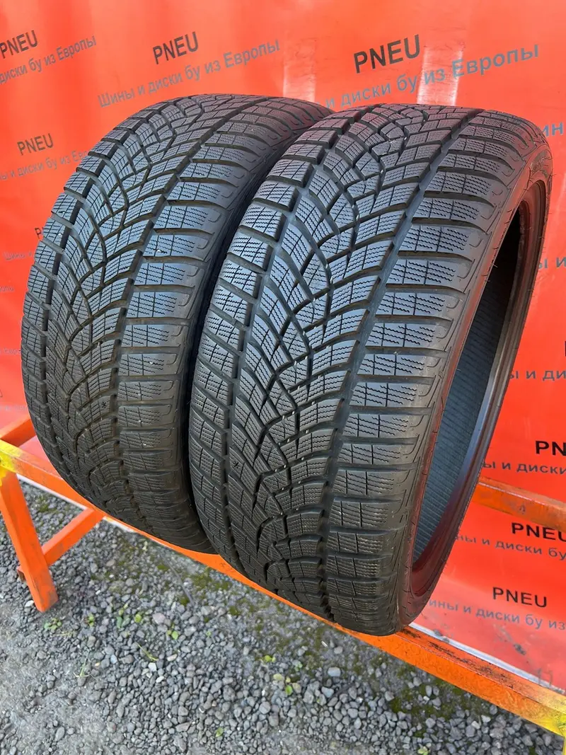 Пара б/у шин 255/40 R20 Goodyear Ultra Grip Performance +, фото 1