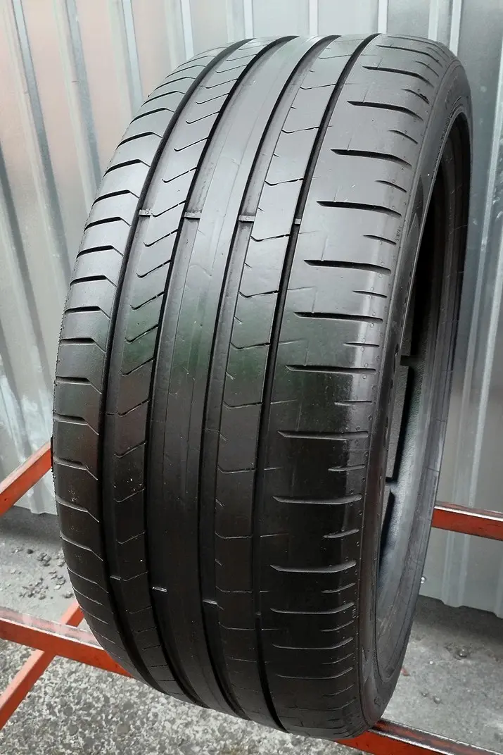 Б/у шина 255/40 R20 Pirelli P Zero PZ4, фото 1