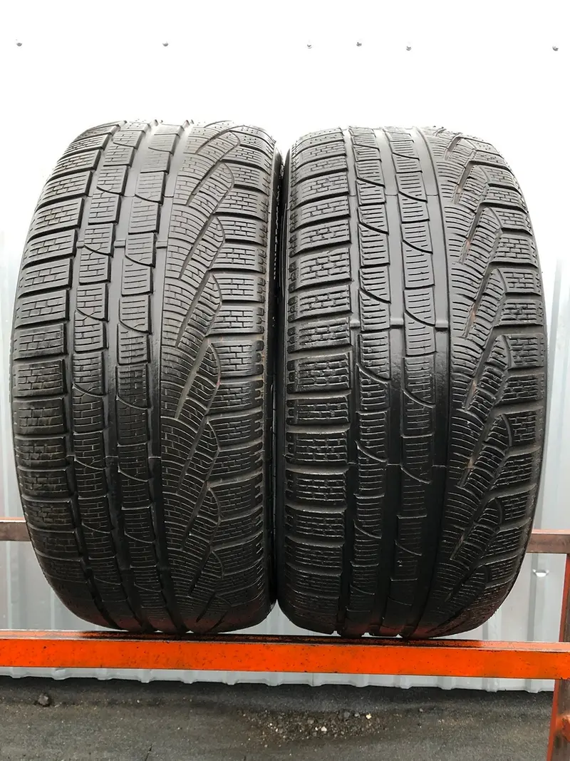 Пара б/у шин 255/40 R20 Pirelli Winter 240 Sottozero 2