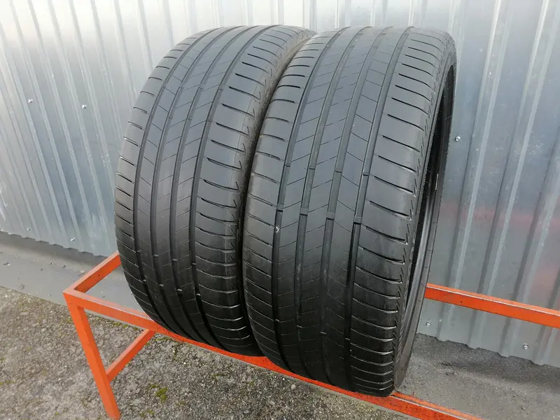 Пара б/у шин 255/40 R21 Bridgestone Turanza T005