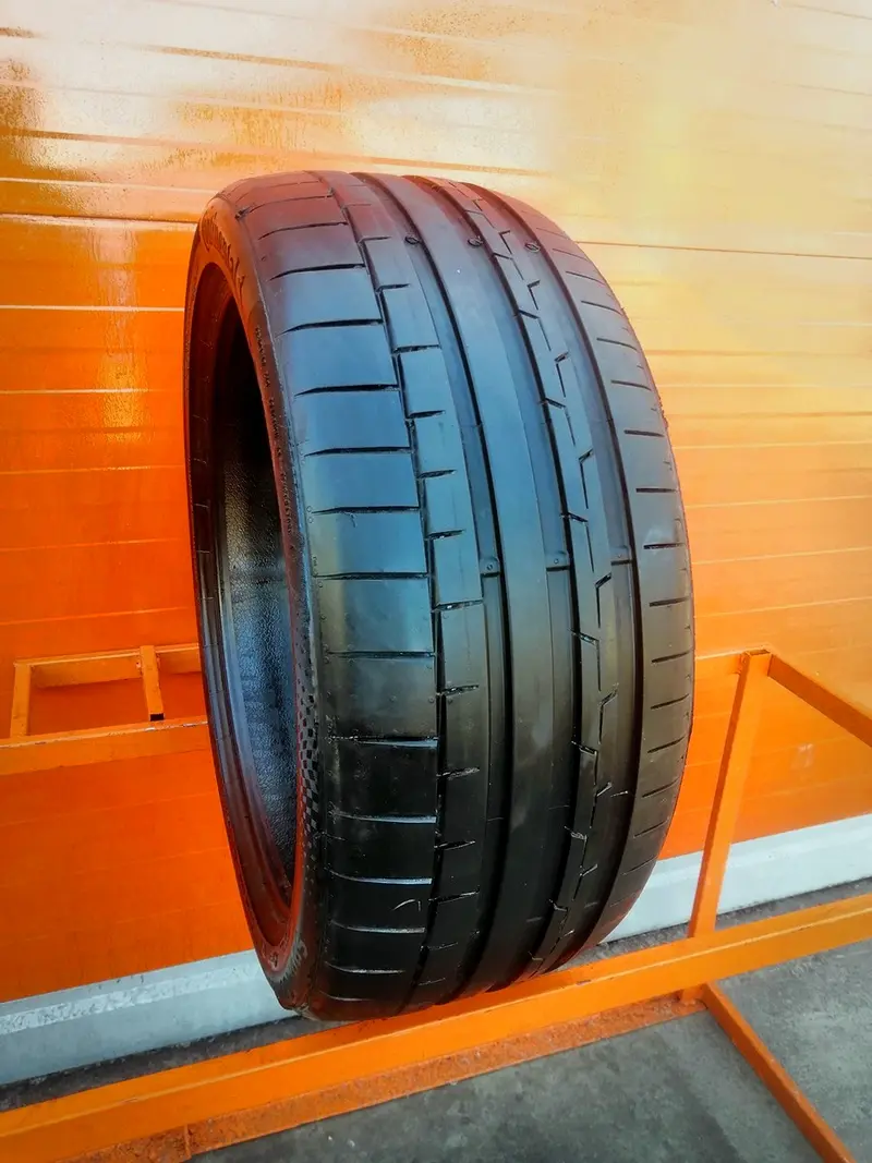 Б/у шина 255/40 R21 Continental SportContact 6