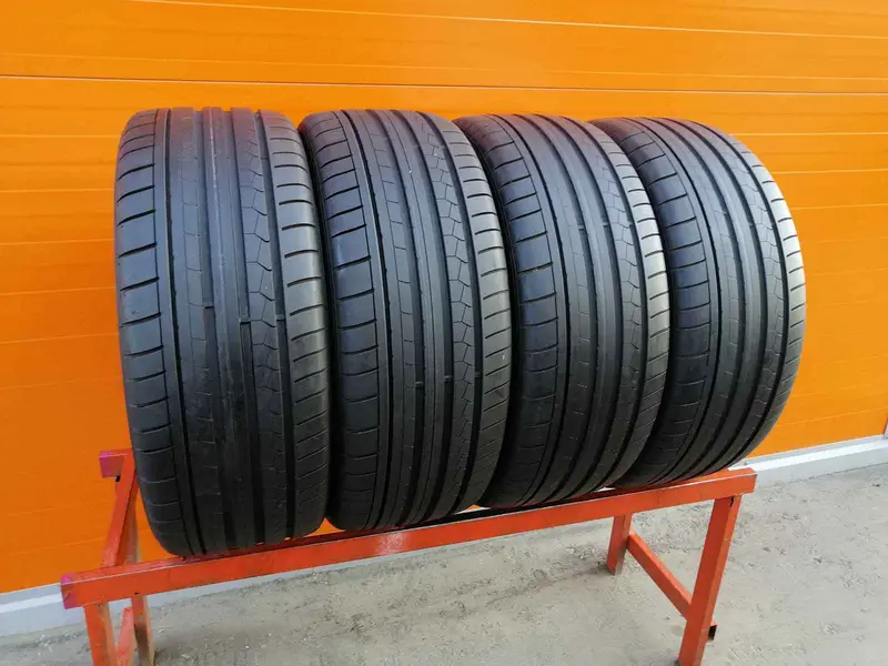 Комплект б/у шин 255/40 R21 Dunlop SP Sport Maxx GT