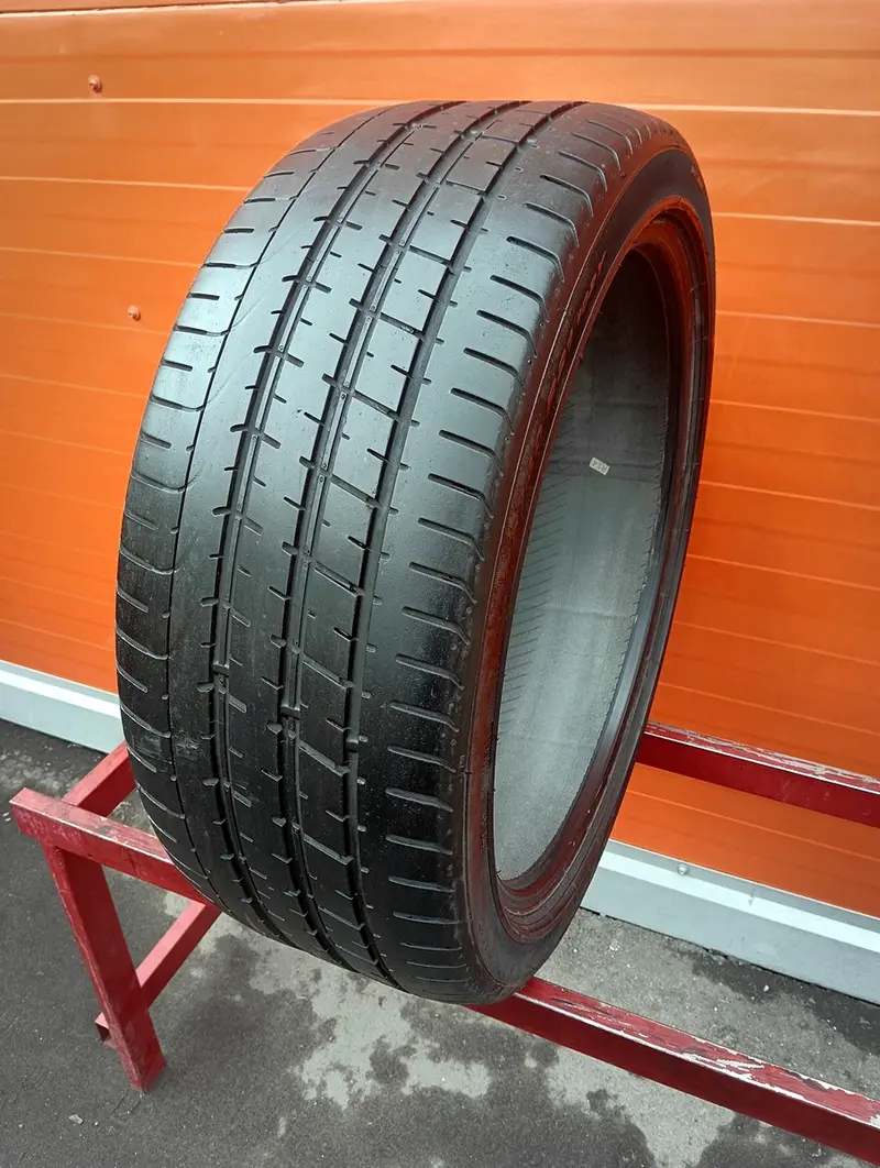 Б/у шина 255/40 R21 Pirelli P Zero, фото 1