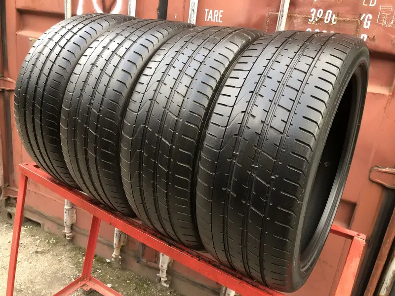 Комплект б/у шин 255/40 R21 Pirelli P Zero