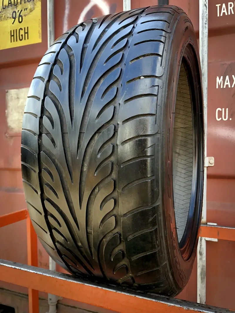 Б/у шина 255/45 R18 Dunlop SP Sport 9000, фото 1