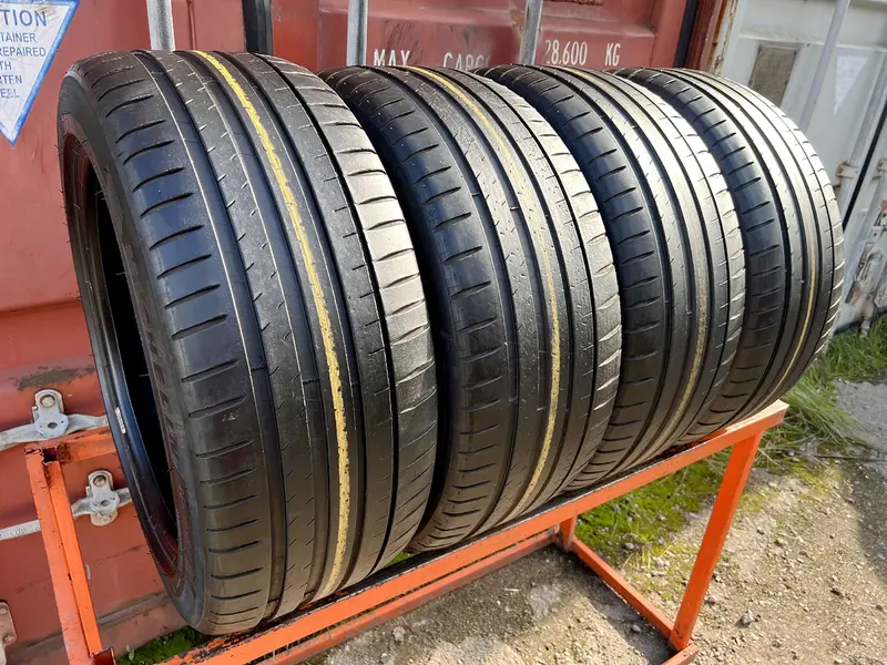 Комплект б/у шин 255/45 R18 Michelin Pilot Sport 4