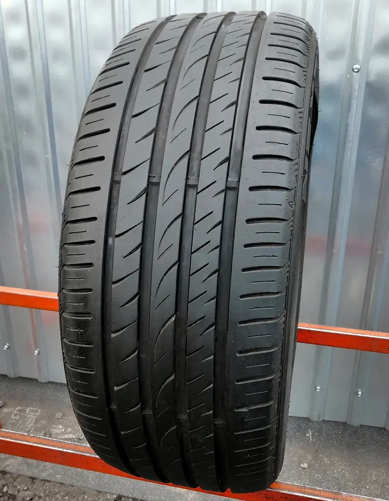 Б/у шина 255/45 R18 Nexen Nfera SU4