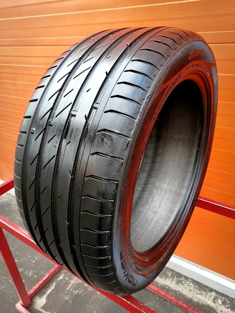 Б/у шина 255/45 R18 Nokian zLine