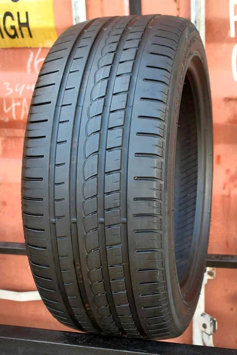 Б/у шина 255/45 R18 Pirelli P Zero Rosso, фото 1