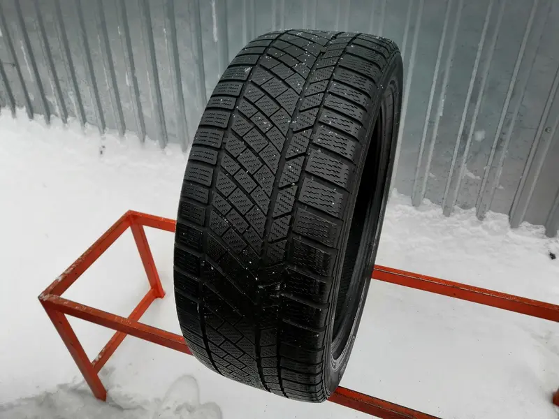 Б/у шина 255/45 R19 Continental ContiWinterContact TS 830 P NO