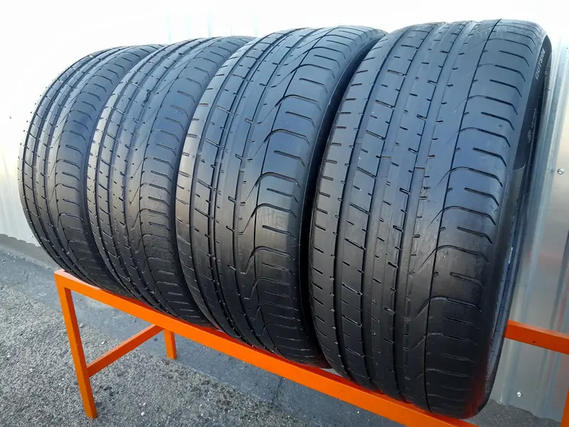 Комплект б/у шин 255/45 R19 Pirelli P Zero