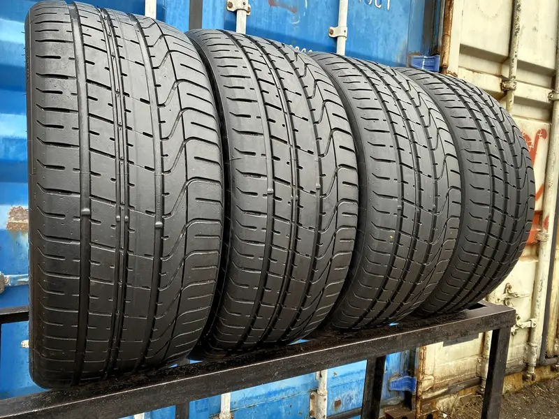 Комплект б/у шин 255/45 R19 Pirelli P Zero