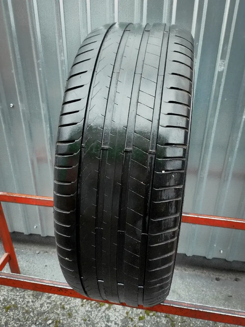 Б/у шина 255/45 R19 Pirelli Scorpion Elect