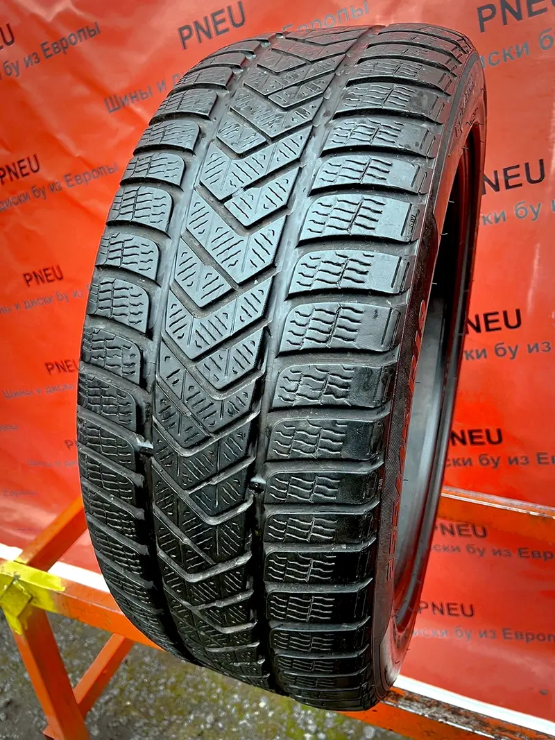 Б/у шина 255/45 R19 Pirelli Winter Sottozero 3