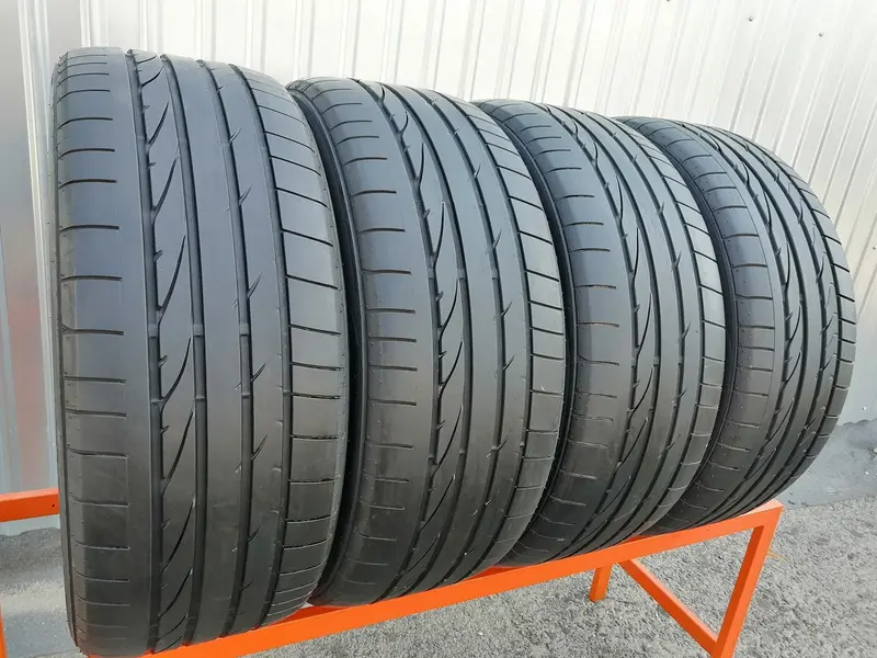 Комплект б/у шин 255/45 R20 Bridgestone Dueler H/P Sport
