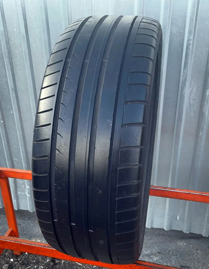 Б/у шина 255/45 R20 Dunlop SP Sport Maxx GT