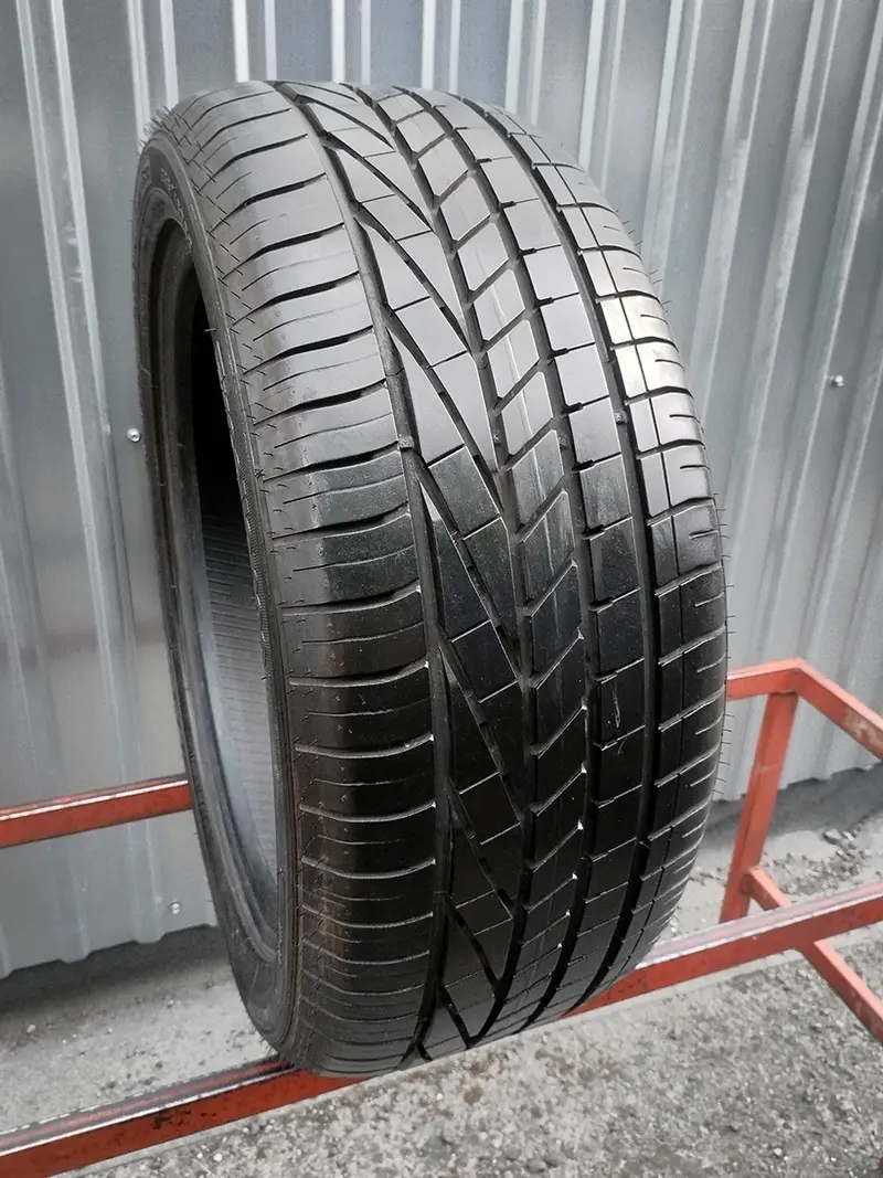 Б/у шина 255/45 R20 Goodyear Excellence