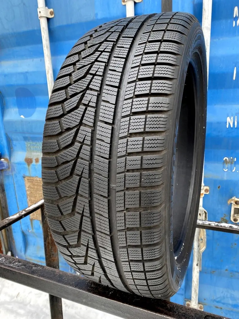 Б/у шина 255/45 R20 Hankook Winter I Cept Evo2 SUV