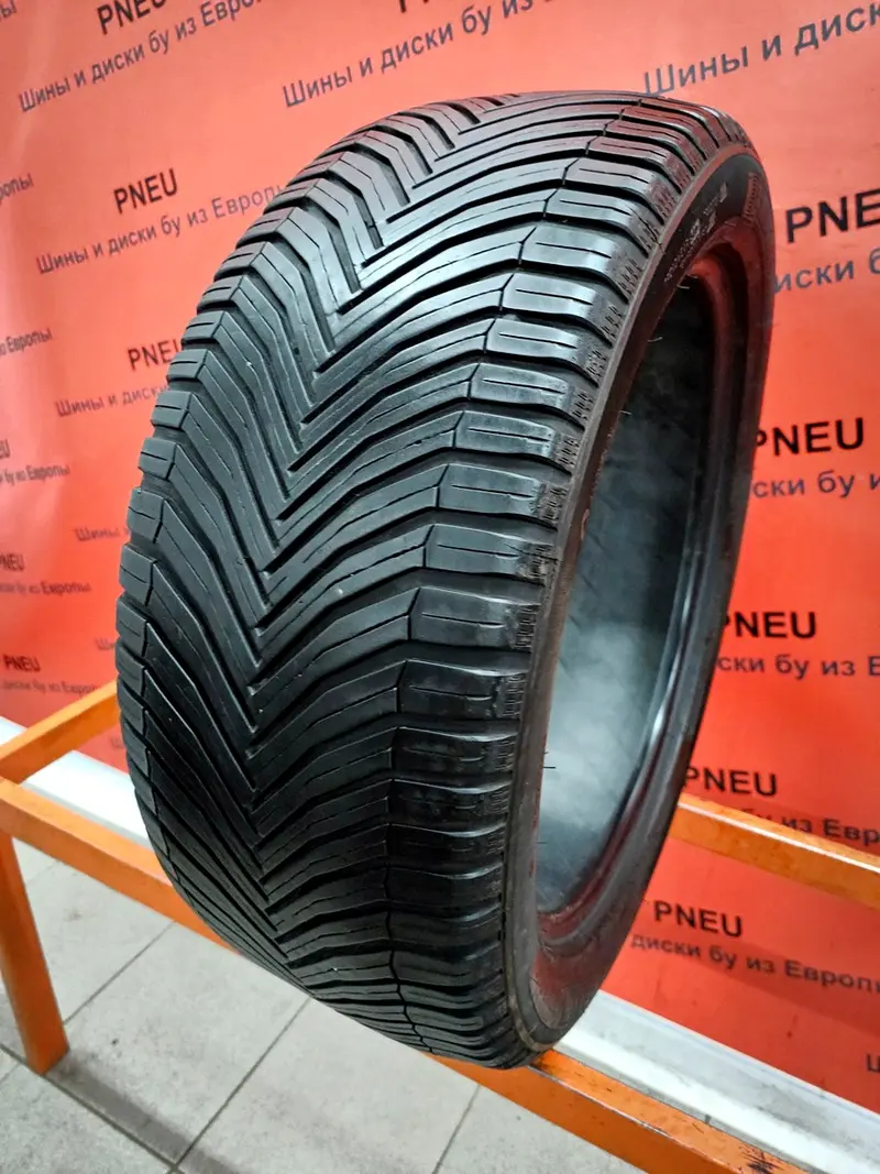 Б/у шина 255/45 R20 Michelin CrossClimate SUV