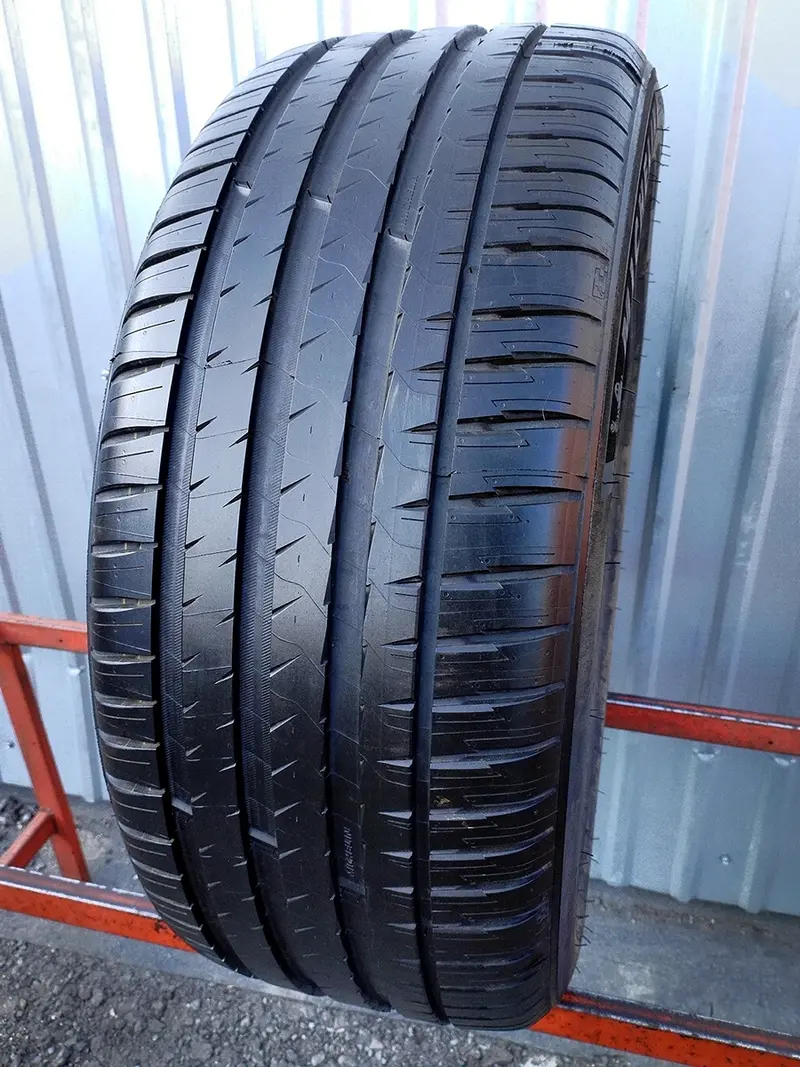 Б/у шина 255/45 R20 Michelin Pilot Sport EV, фото 1