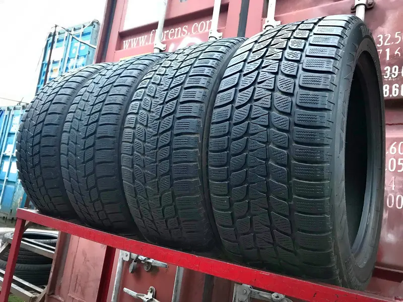 Комплект б/у шин 255/50 R19 Bridgestone Blizzak LM25 4*4 RunFlat